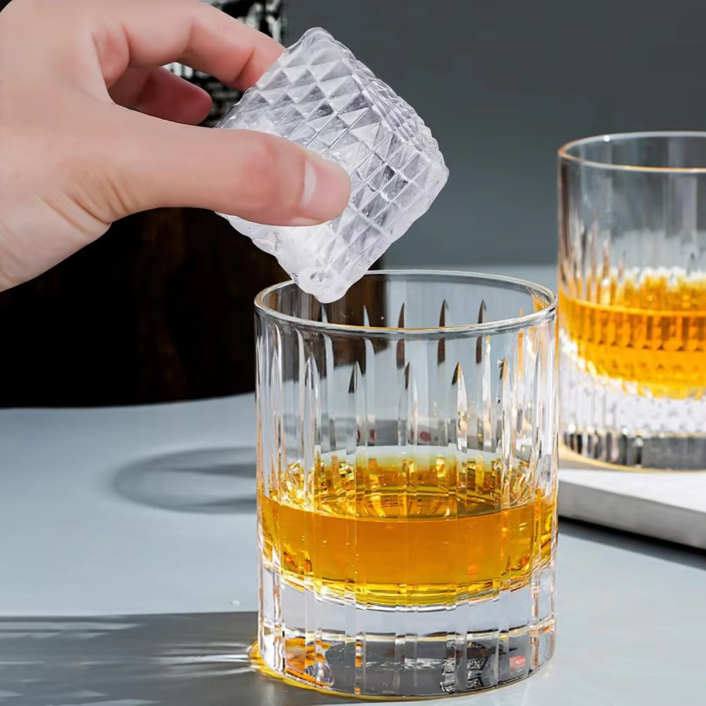 Ice Cube Tray Silicone with Li - огляд і ціна Ice Mold Sphere